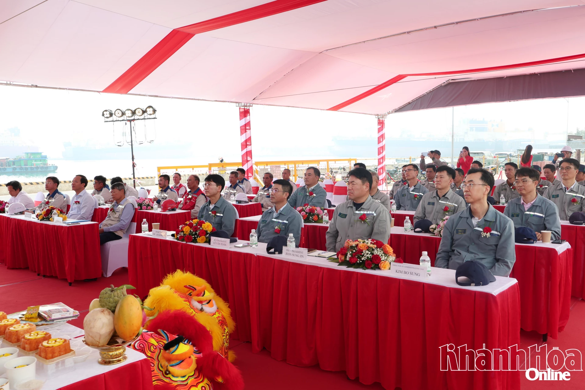 Quang cảnh tại buổi lễ khởi công.